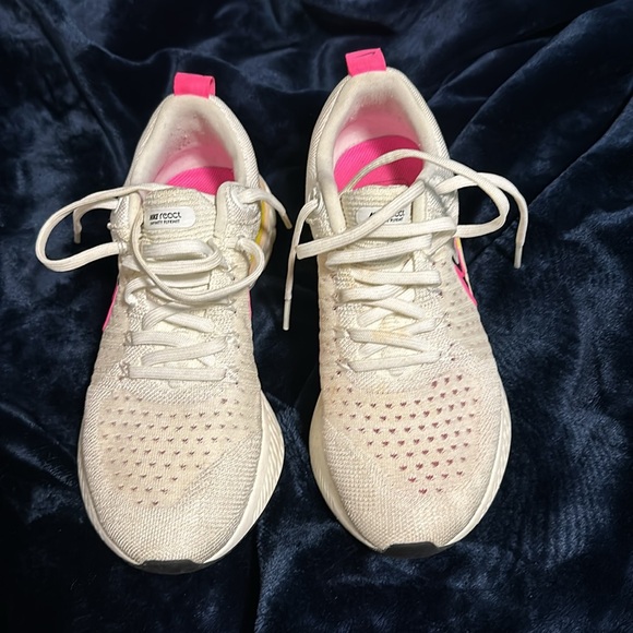 Nike Women's Reacts - Size 8.5 - Gently Used - White,Hot Pink,Neon Yellow-No Box - Picture 2 of 6